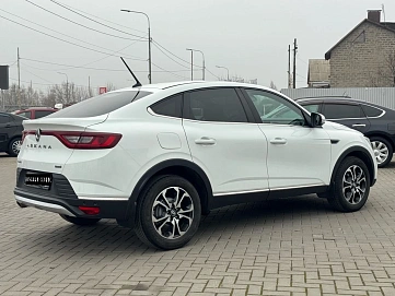 Renault Arkana, 2019г, передний привод, вариатор