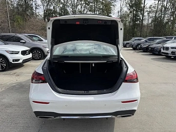 Mercedes-Benz E-Класс, 2022г, задний привод, автомат