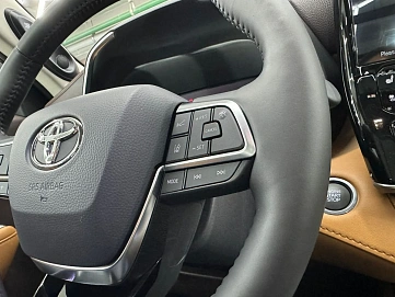 Toyota Highlander, 2025г, полный привод, автомат