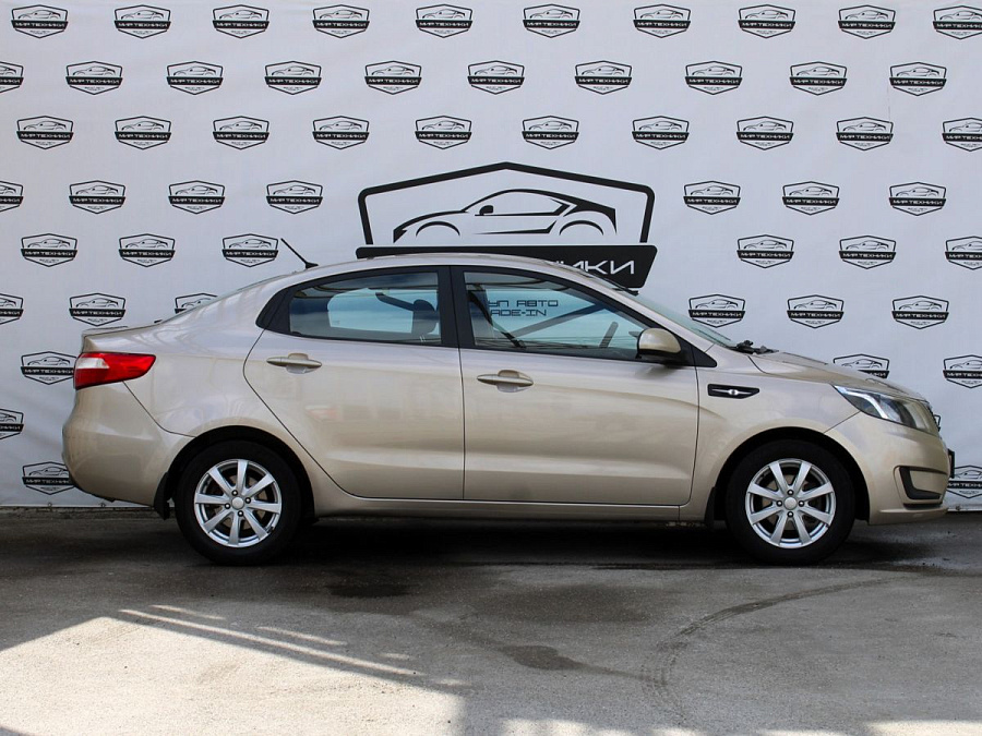 Kia Rio, 2011г., передний привод, автомат