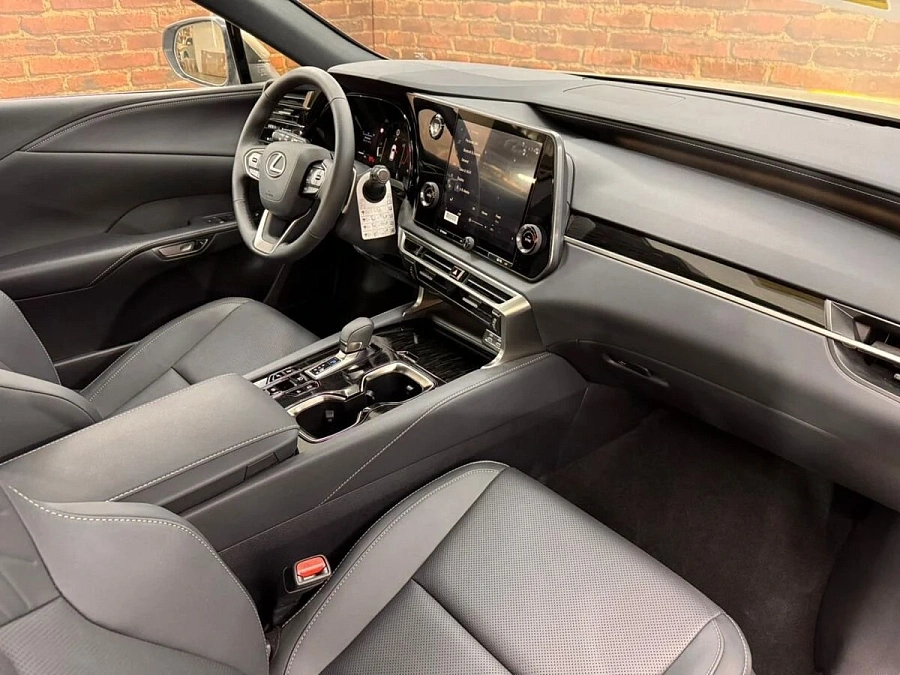 Lexus RX, 2025г., полный привод, автомат