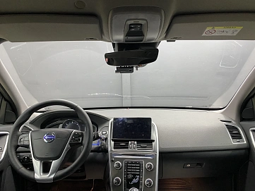 Volvo XC60, 2015г, передний привод, автомат