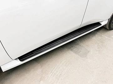 Infiniti QX80, 2025г, полный привод, автомат