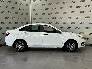 Lada (ВАЗ) Vesta, 2023г, передний привод, механика