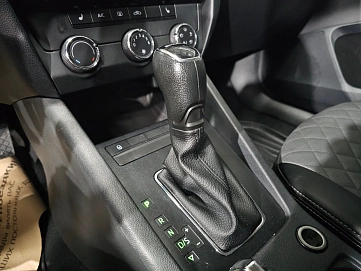 Skoda Octavia, 2019г, передний привод, автомат