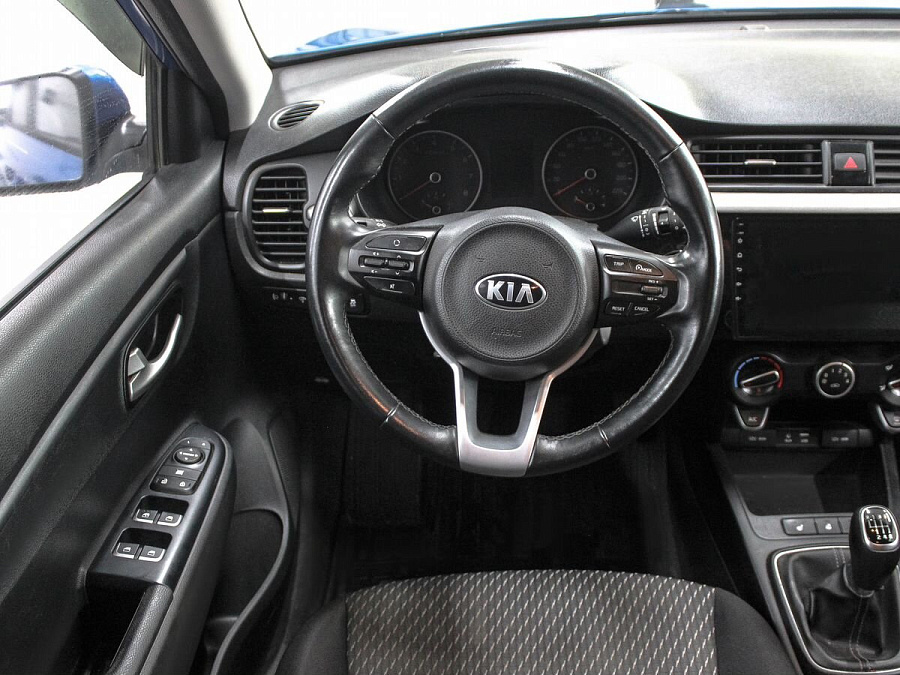 Kia , 2020г., передний привод, механика