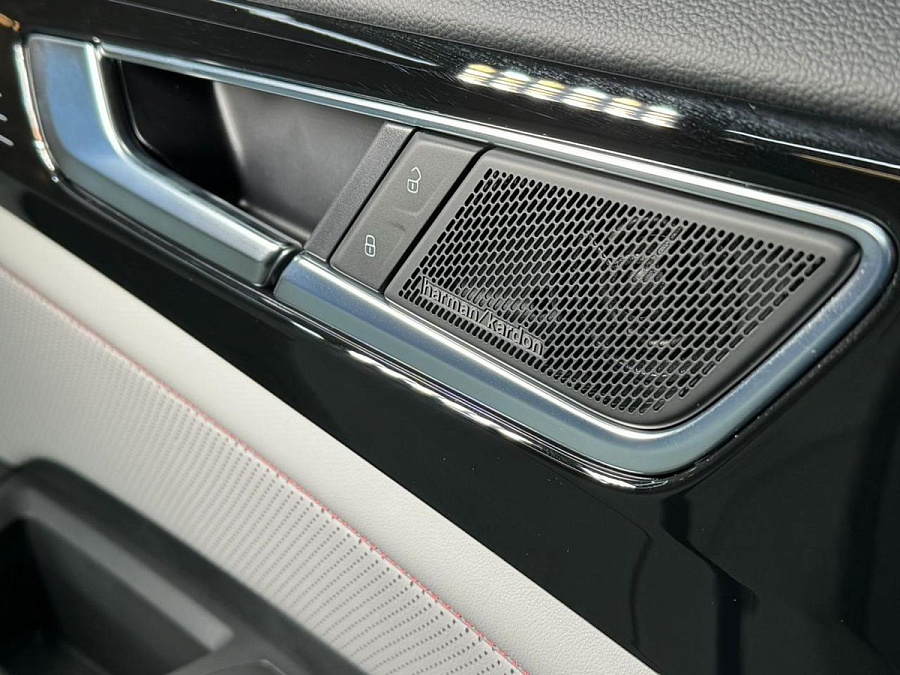 Volkswagen , 2025г., полный привод, робот