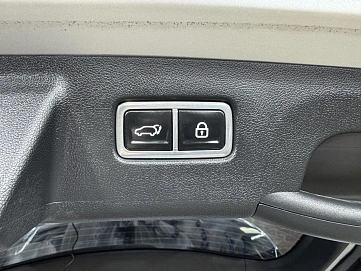 Kia Sorento, 2023г, полный привод, робот