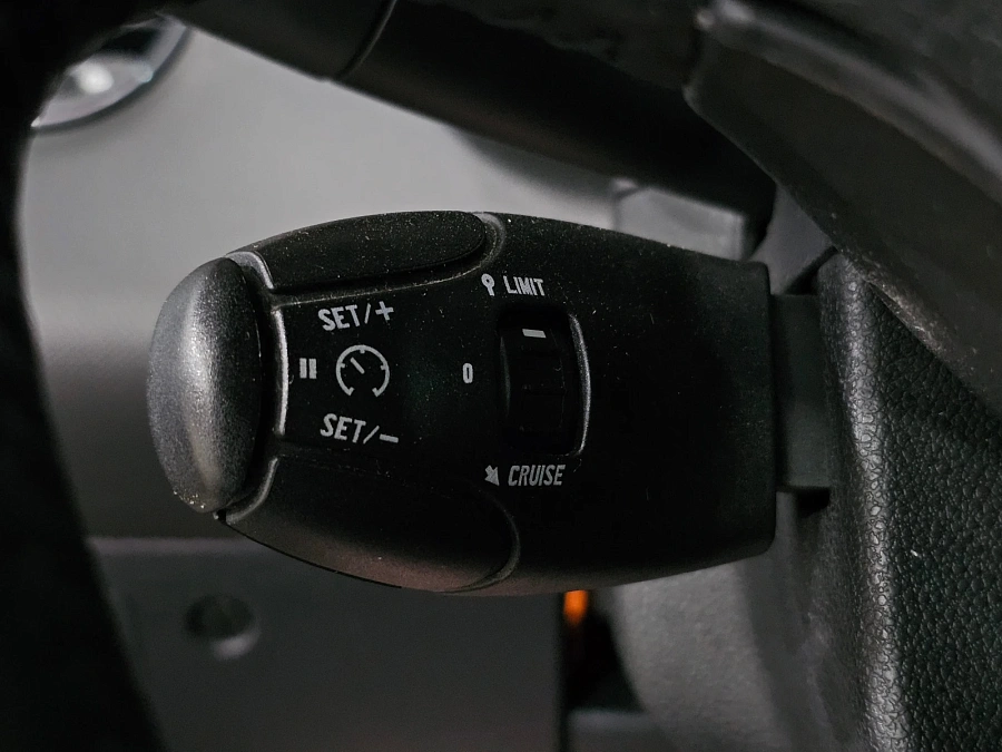 Peugeot 308, 2010г., передний привод, автомат