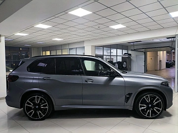 BMW X5, 2025г, полный привод, автомат