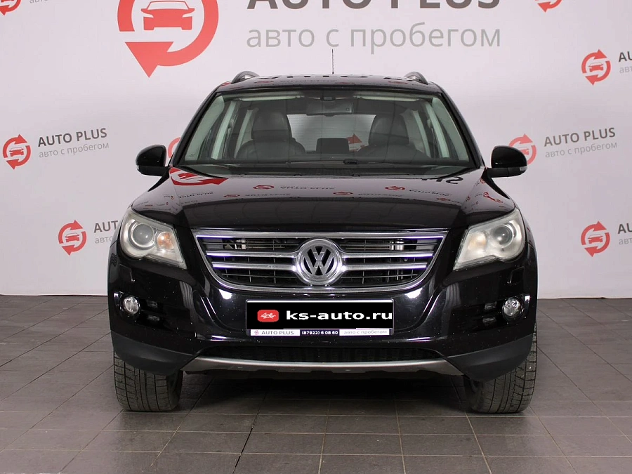Volkswagen Tiguan, 2009г., полный привод, автомат
