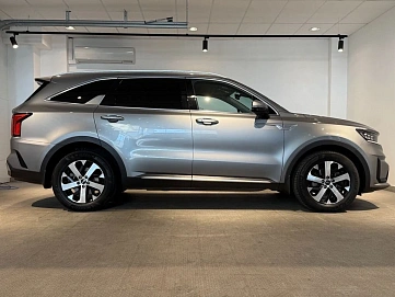 Kia Sorento, 2020г, передний привод, автомат