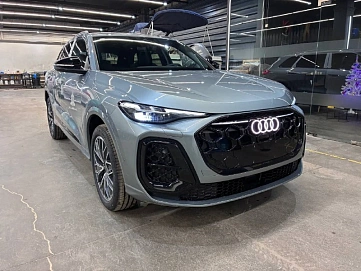 Audi Q5, 2025г, полный привод, робот