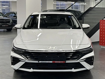 Hyundai Elantra, 2024г, передний привод, вариатор