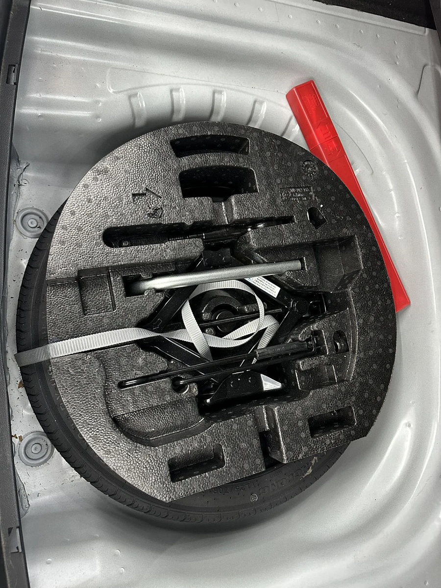 Skoda Octavia, 2022г., передний привод, робот