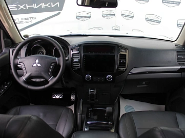 Mitsubishi Pajero, 2015г, полный привод, автомат