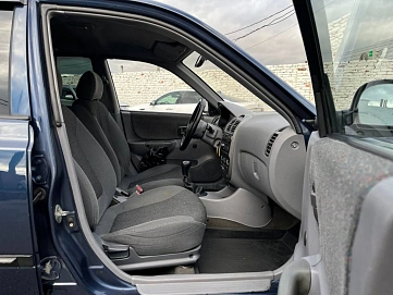 Hyundai Accent, 2008г, передний привод, механика