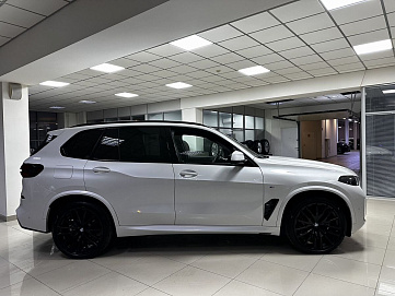 BMW X5, 2024г, полный привод, автомат