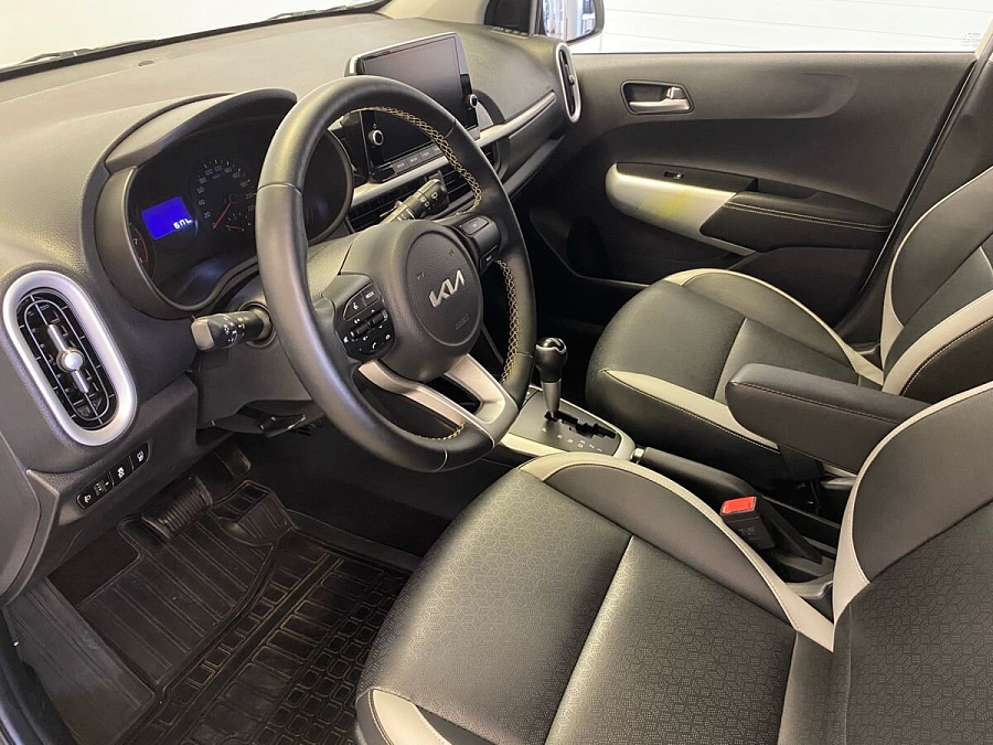 Kia , 2022г., передний привод, автомат