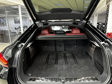 BMW X6, 2024г, полный привод, автомат