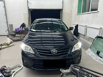 Toyota Corolla, 2012г, передний привод, механика