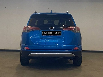 Toyota RAV4, 2016г, передний привод, автомат