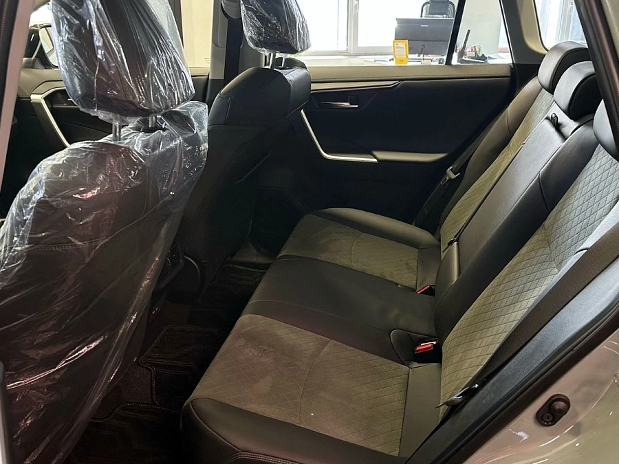 Toyota RAV4, 2025г., полный привод, вариатор