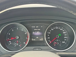 Volkswagen Tiguan, 2021г, передний привод, робот