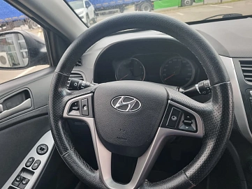 Hyundai Solaris, 2015г, передний привод, механика