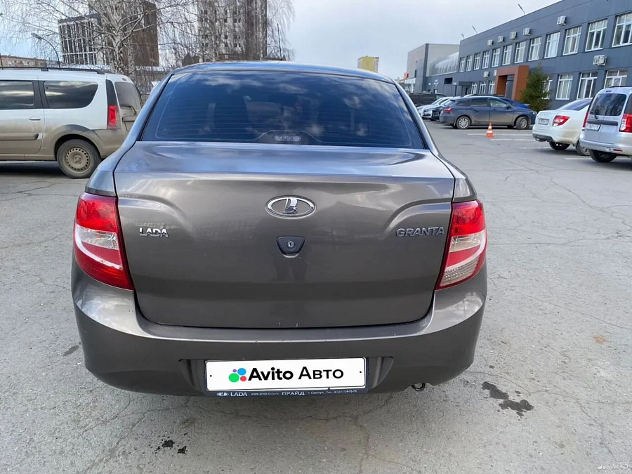 Lada (ВАЗ) Granta, 2015г., передний привод, механика