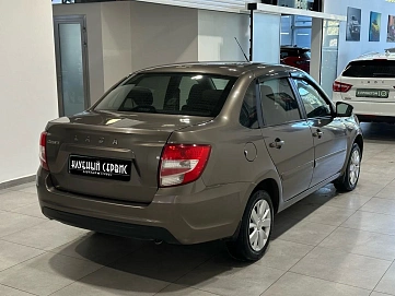Lada (ВАЗ) Granta, 2019г, передний привод, механика