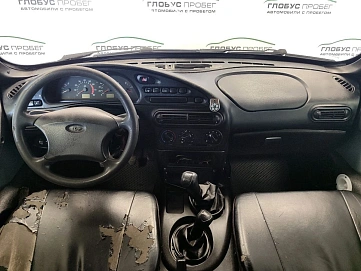 Chevrolet Niva, 2004г, передний привод, механика