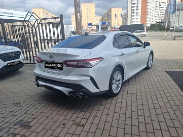 Toyota Camry, 2019г, передний привод, автомат