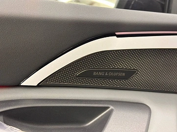 Audi Q5, 2025г, передний привод, робот