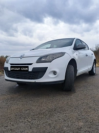 Renault Megane, 2011г, передний привод, автомат