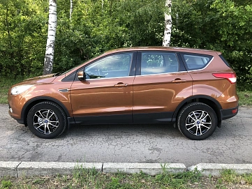 Ford Kuga, 2015г, передний привод, автомат