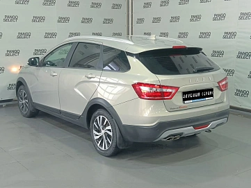 Lada (ВАЗ) Vesta, 2018г, передний привод, механика