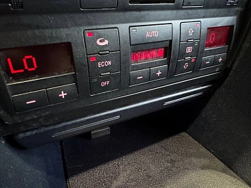 Audi A6, 2000г, передний привод, механика