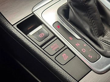 Volkswagen Passat, 2012г, передний привод, автомат