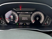 Audi Q3, 2022г., передний привод, робот