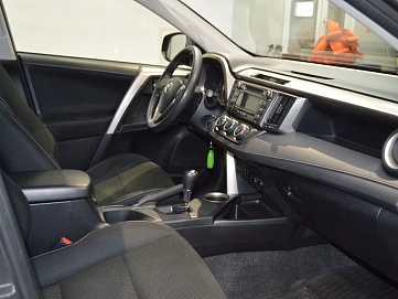 Toyota RAV4, 2014г, полный привод, вариатор