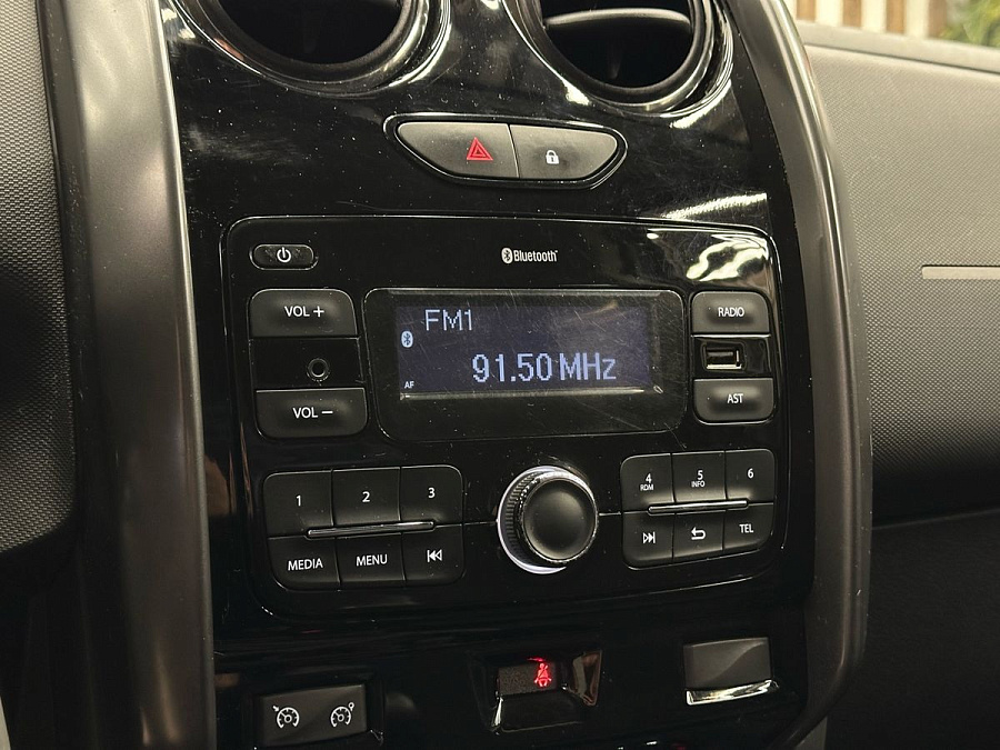 Renault Duster, 2017г., полный привод, механика