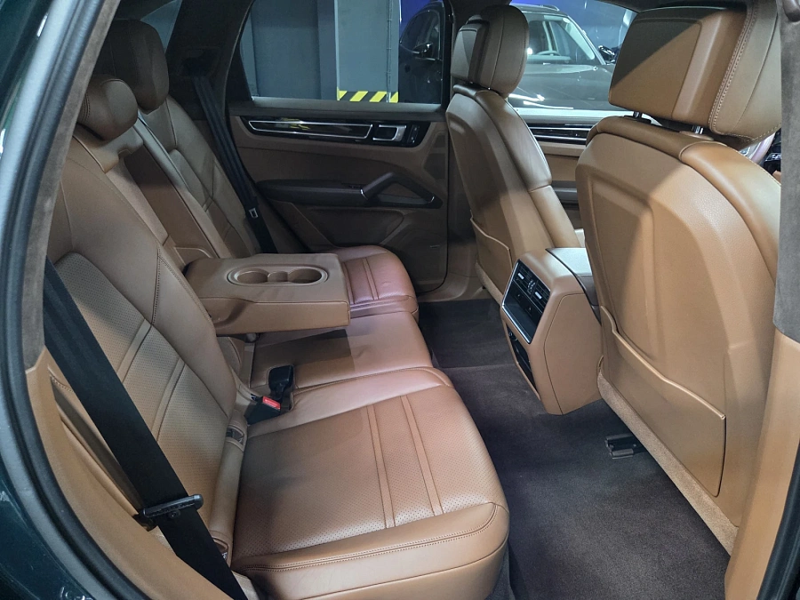 Porsche Cayenne, 2022г., полный привод, автомат