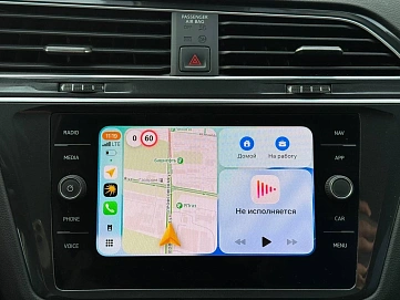 Volkswagen Tiguan, 2021г, передний привод, робот