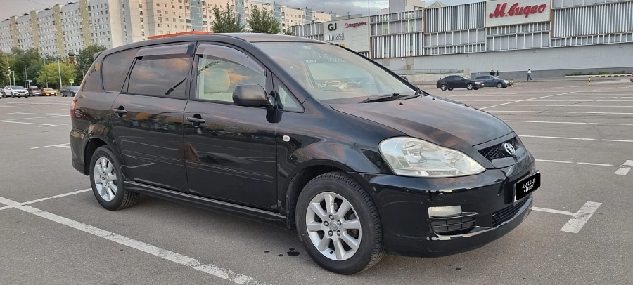 Toyota Ipsum, 2006г., полный привод, автомат