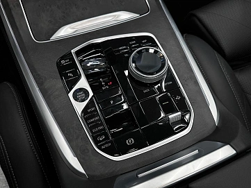 BMW X7, 2022г, полный привод, автомат