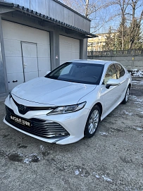 Toyota Camry, 2018г, передний привод, автомат