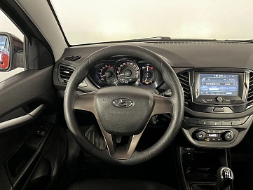 Lada (ВАЗ) Vesta, 2017г, передний привод, механика