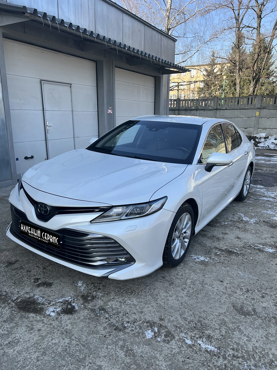 Toyota Camry, 2018г., передний привод, автомат