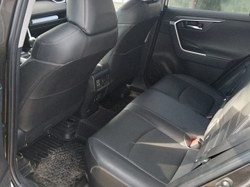Toyota RAV4, 2019г, передний привод, механика